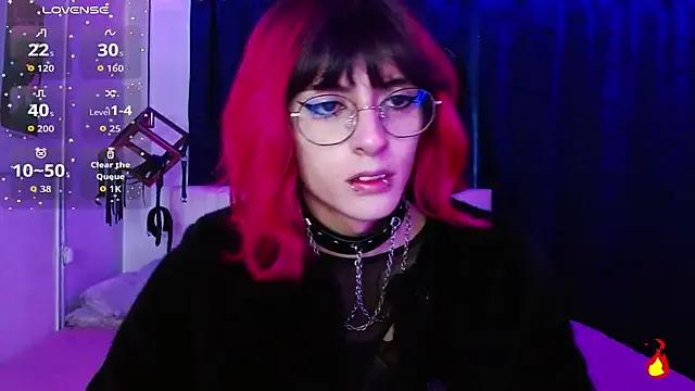 goth_minerva on StripChat