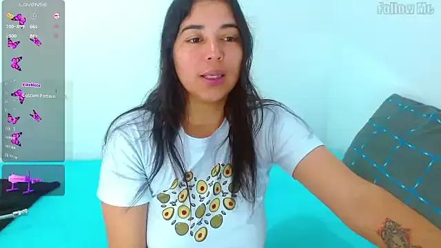 HaannaAGT on StripChat