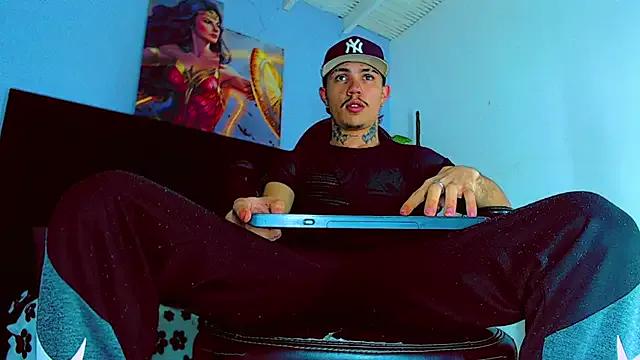 HannibalLester on StripChat