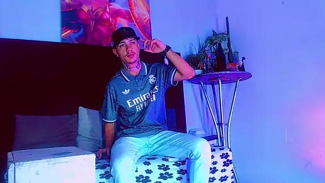 HannibalLester on StripChat