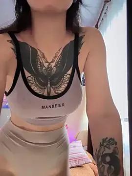 Heart_Ass on StripChat