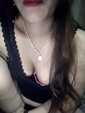 hinakaka on StripChat