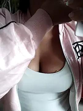 hinakaka on StripChat