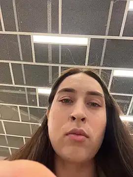 Holly_Play on StripChat