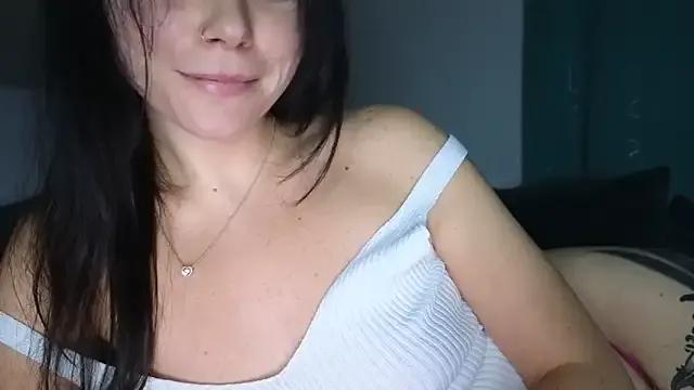 HoneyHaven_ on StripChat