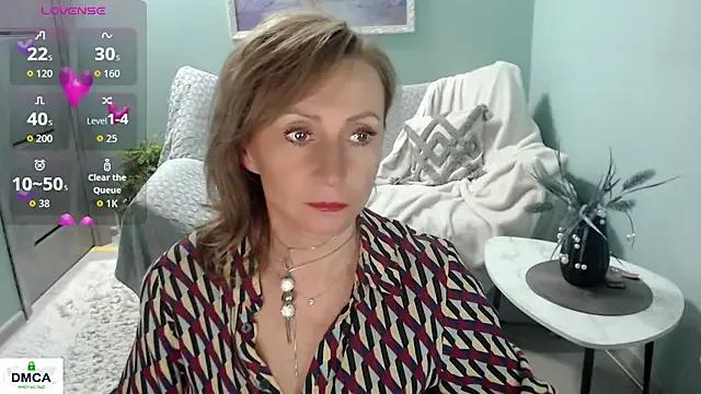 HornyMilf_777 on StripChat