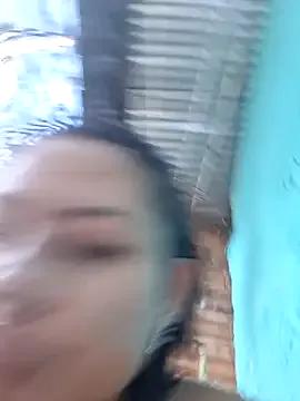 hot-mom22 on StripChat