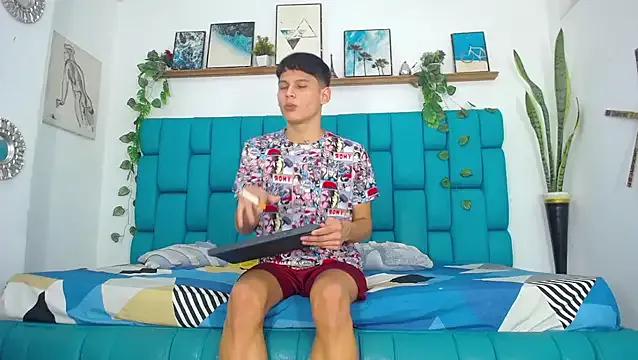 Hot_Boys_Latinos_X on StripChat