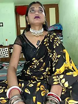 Hot_Piya_1 on StripChat