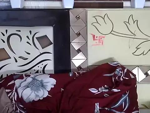 hotee_bhabi on StripChat