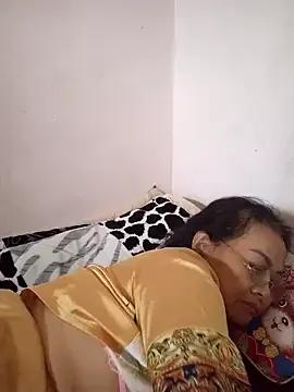 Hotestlove on StripChat