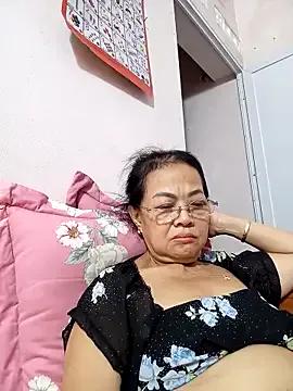 Hotestlove on StripChat