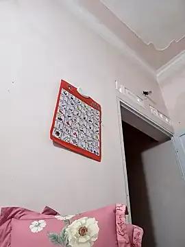 Hotestlove on StripChat