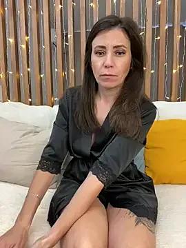 HotyWinter on StripChat