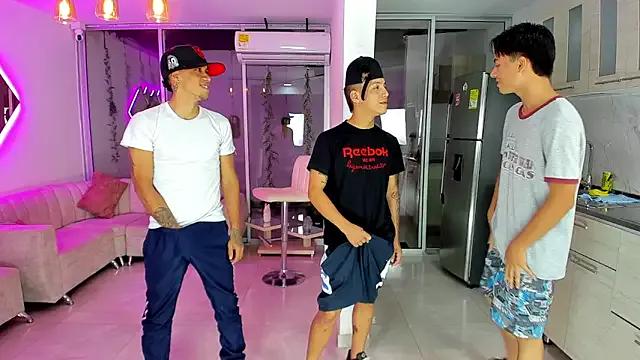 Houseofwarrios on StripChat