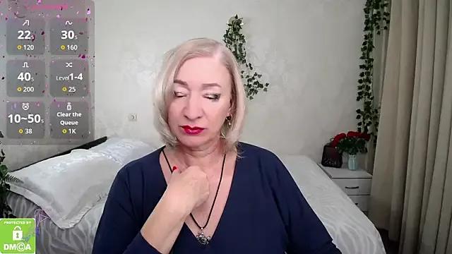 hunters_woman on StripChat