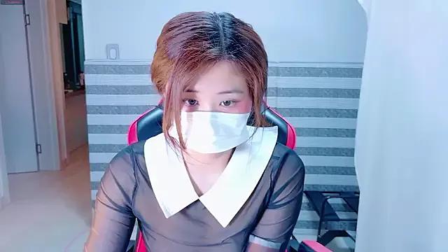 hyeony_s96 on StripChat