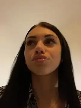 ilariea_girl on StripChat