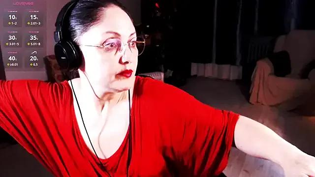 Imperatriza on StripChat