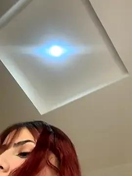 Ivelleee_ on StripChat