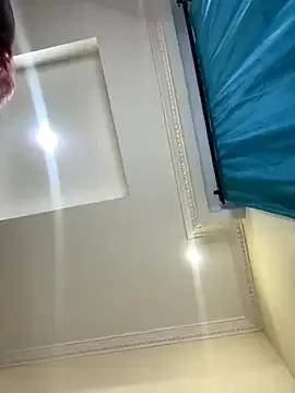 Ivelleee_ — Doggy + show asshole