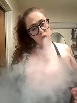 Ivy_Mercer on StripChat