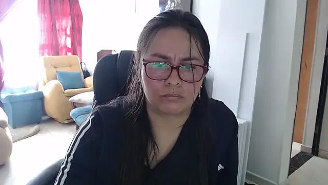 Ixchel_Anaid on StripChat