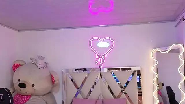 Jazmin_tay on StripChat