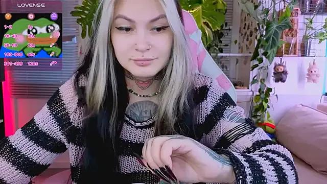 jelya_sg on StripChat