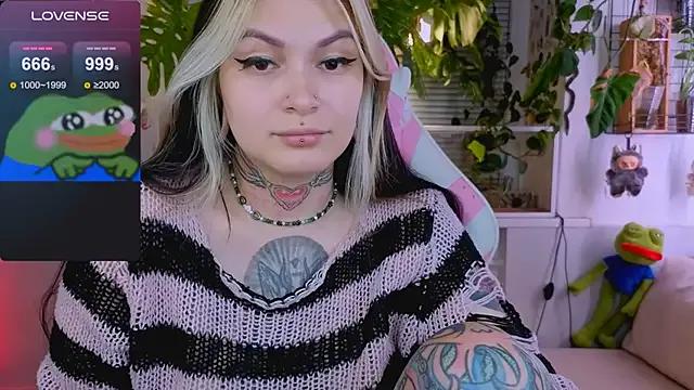 jelya_sg on StripChat