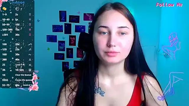 Jennifer_Blum on StripChat