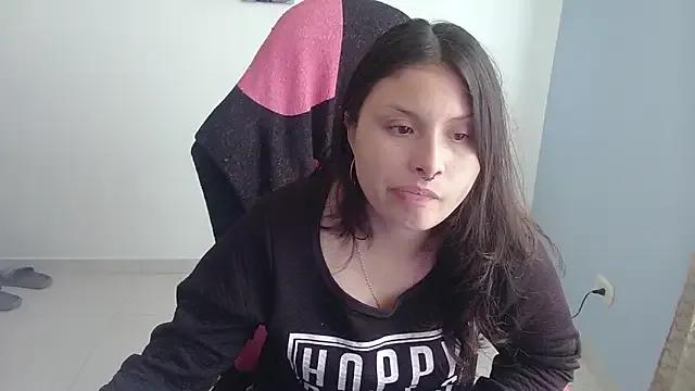 jessica_gomez on StripChat