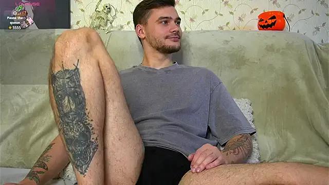 johnstoneisland on StripChat