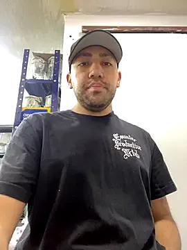 JuanZapata33 on StripChat