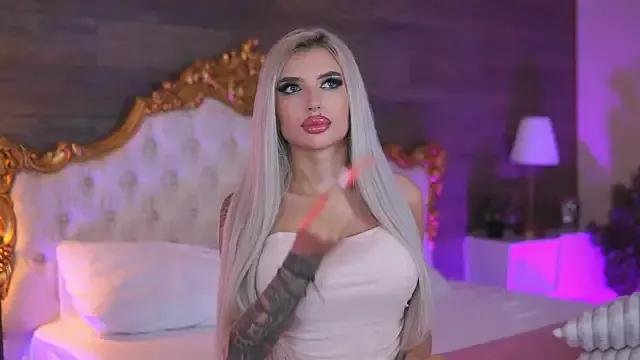 Juicy_Jessye on StripChat