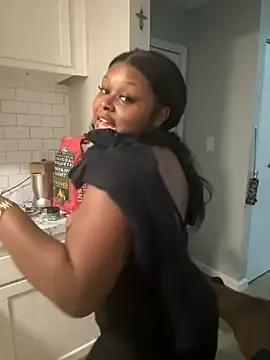 Juicystorm on StripChat