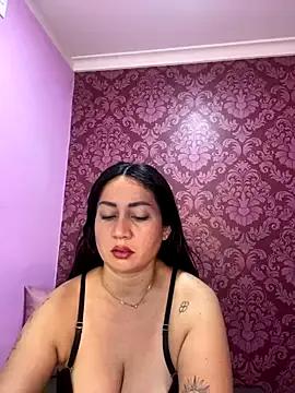 juliana_diaz — oggy style  and spanks