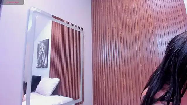 JuliethCruz_ on StripChat