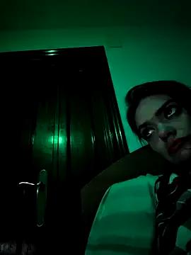 Junani2231 on StripChat