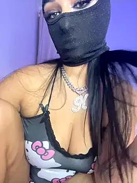 kamila_french on StripChat