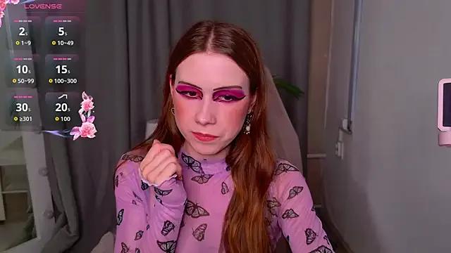 KarenSmitht on StripChat