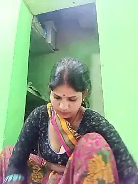Karishma_cute on StripChat