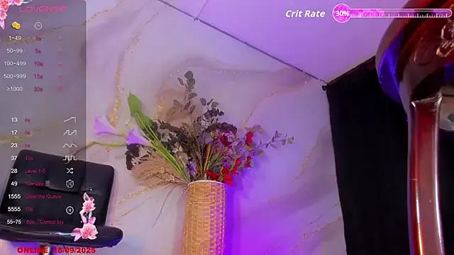 Karla-Ebony on StripChat