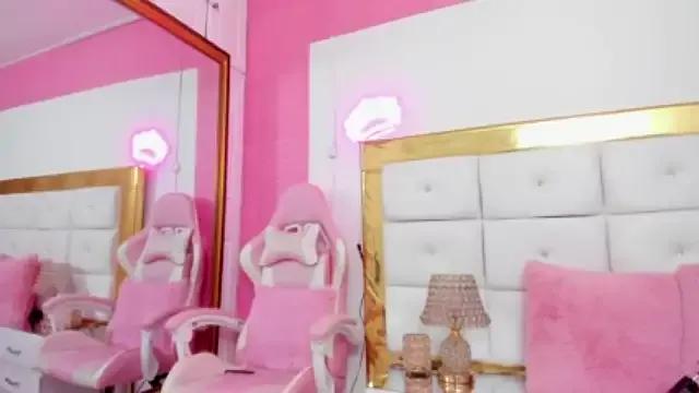 KendalStallyon on StripChat