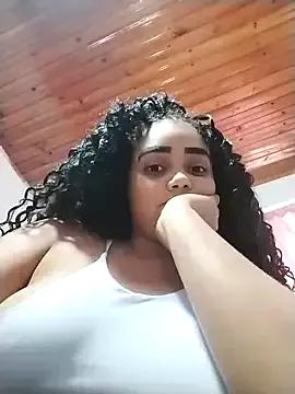 kiara_milf_ on StripChat