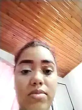 kiara_milf_ on StripChat