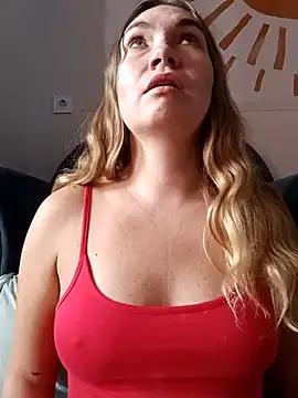 KisaVixen on StripChat