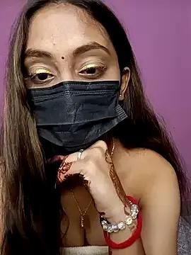 Kitty_18teen on StripChat