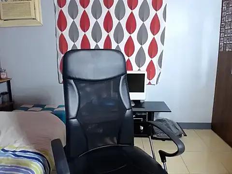 lady_fingertips on StripChat