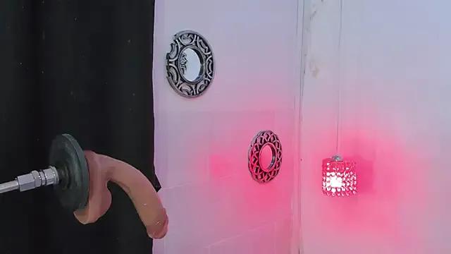 lanna_brunette on StripChat